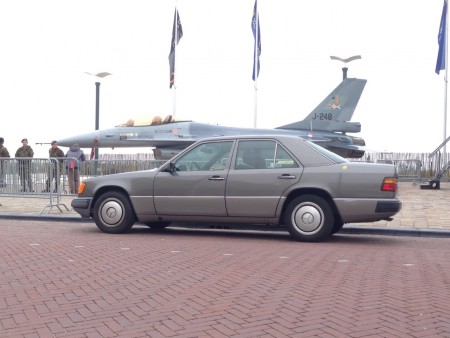 Bijna dezelfde kleur als die F16